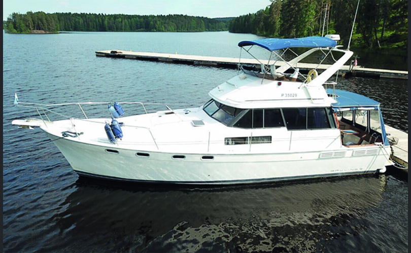 Bayliner Motoryath 3888-kuva-1